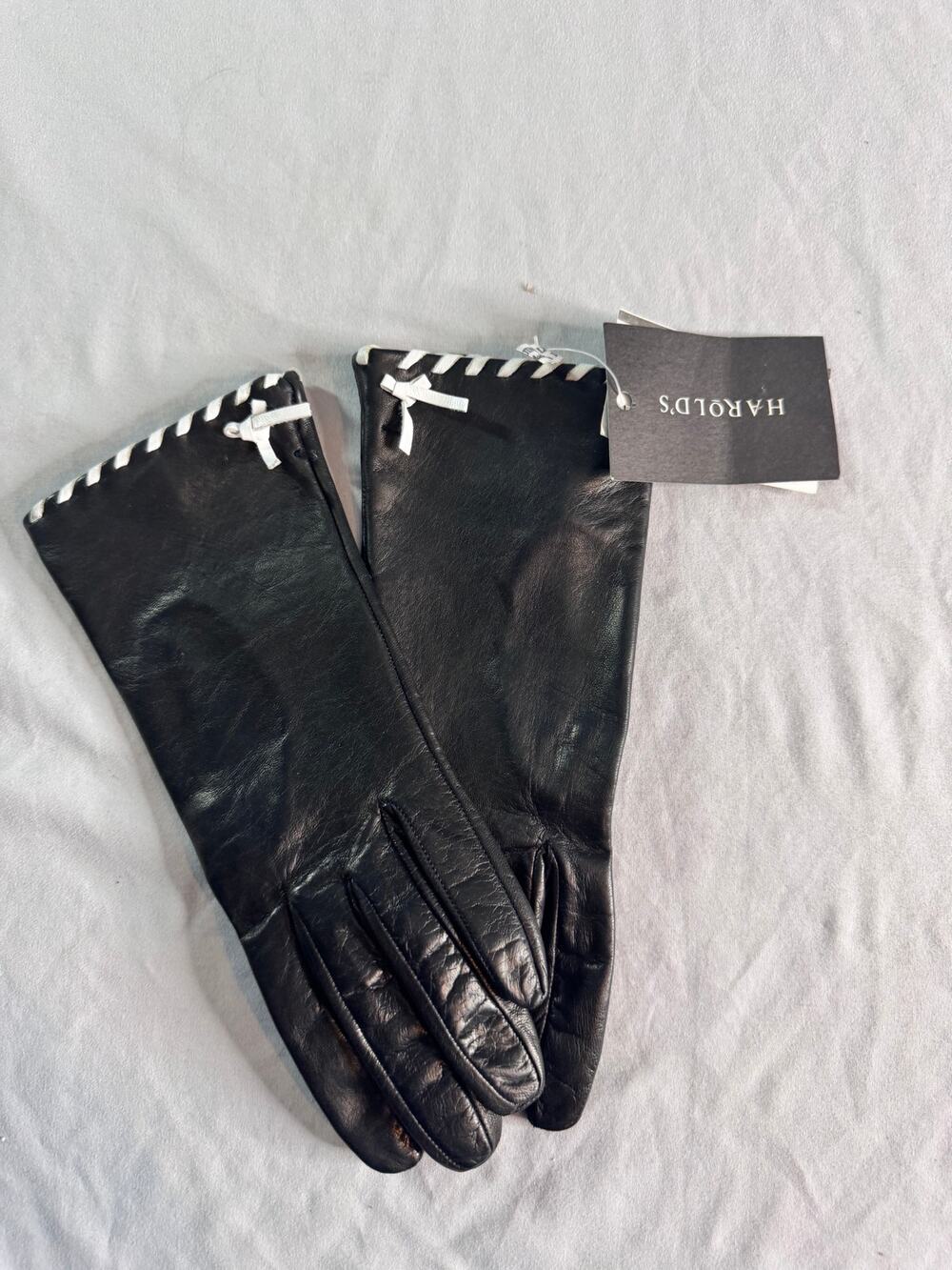 Harold's Black Leather Gloves Womens 7 NWT White Whipstitch $88